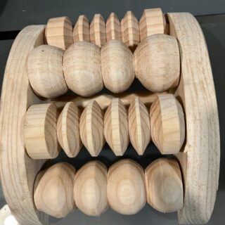 REFLEXOR DE MADERA CURVO